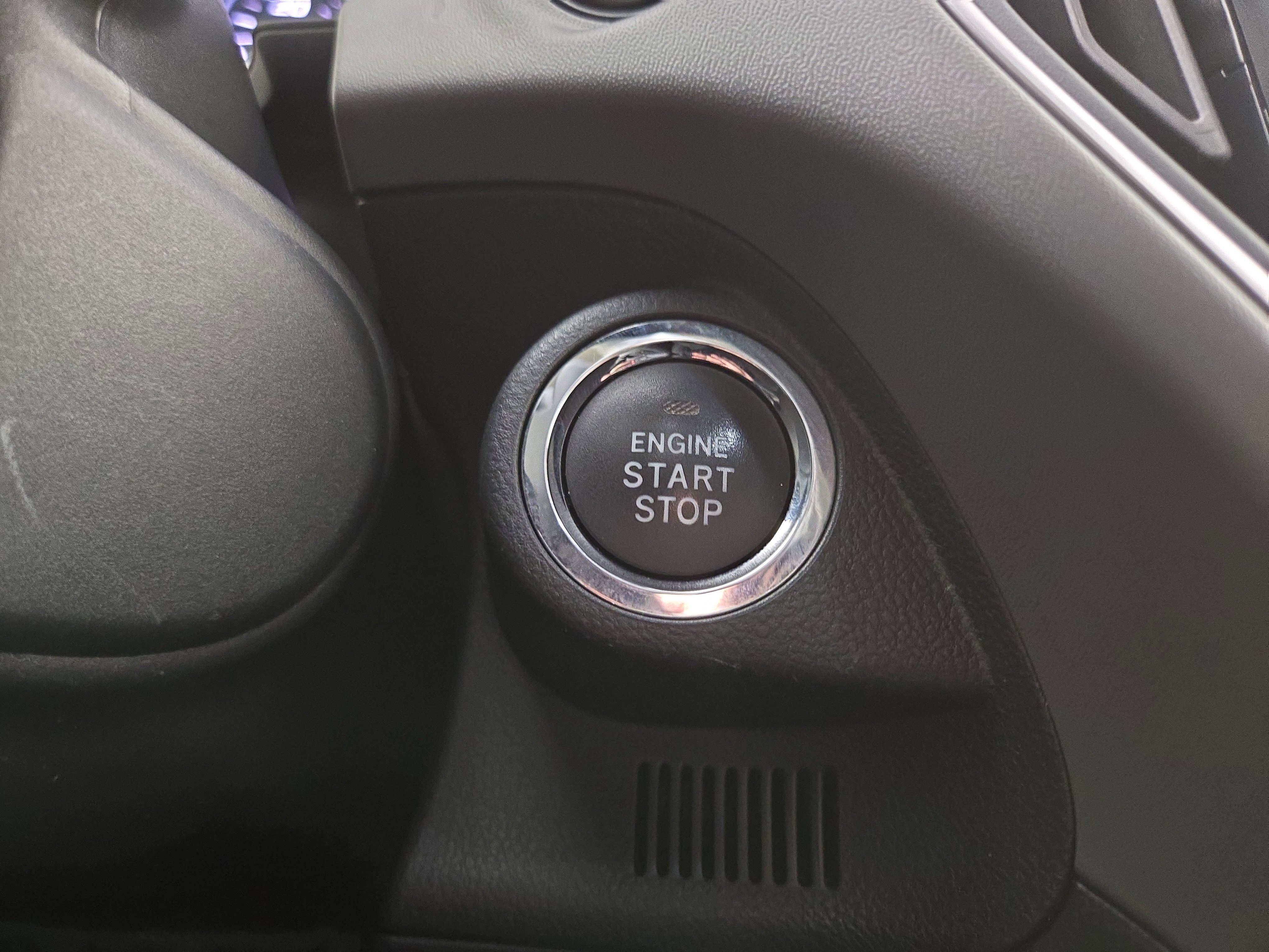 Used 2024 Subaru Crosstrek 2.0i Premium image 24