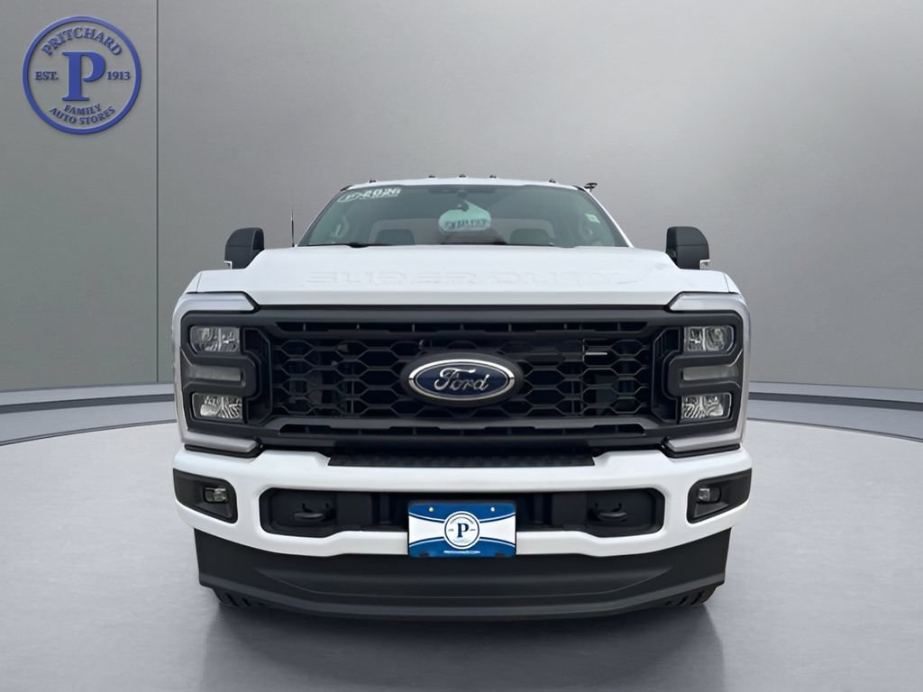 New 2026 Ford F250 XL w/ STX Appearance Package AWD/4WD image 2