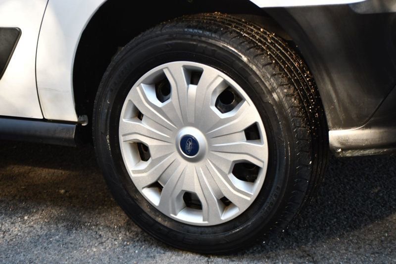 Used 2019 Ford Transit Connect XL image 9