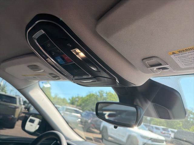 Certified 2023 Jeep Grand Cherokee L Limited AWD/4WD image 22