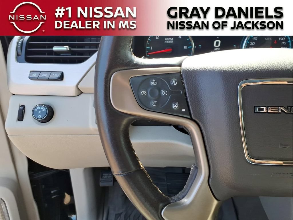 Used 2019 GMC Yukon Denali w/ Denali Ultimate Package RWD image 14