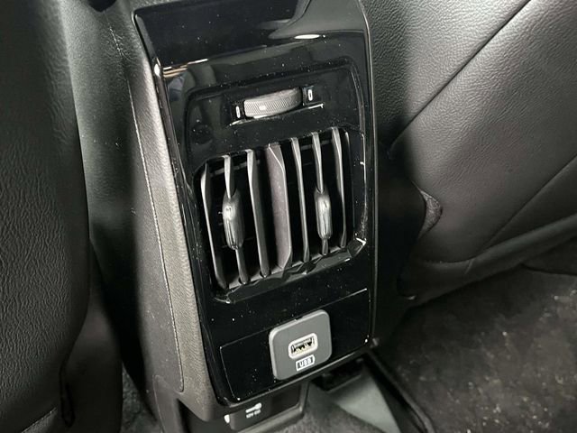 New 2026 Jeep Compass Latitude image 16