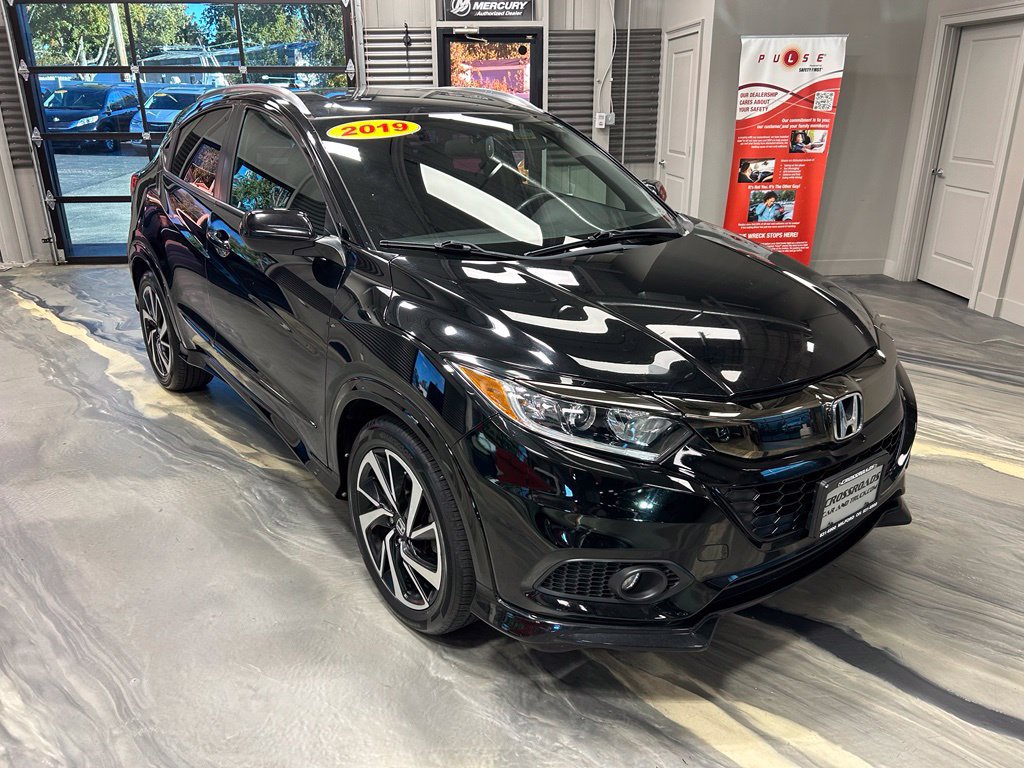 Used 2019 Honda HR-V Sport image 1