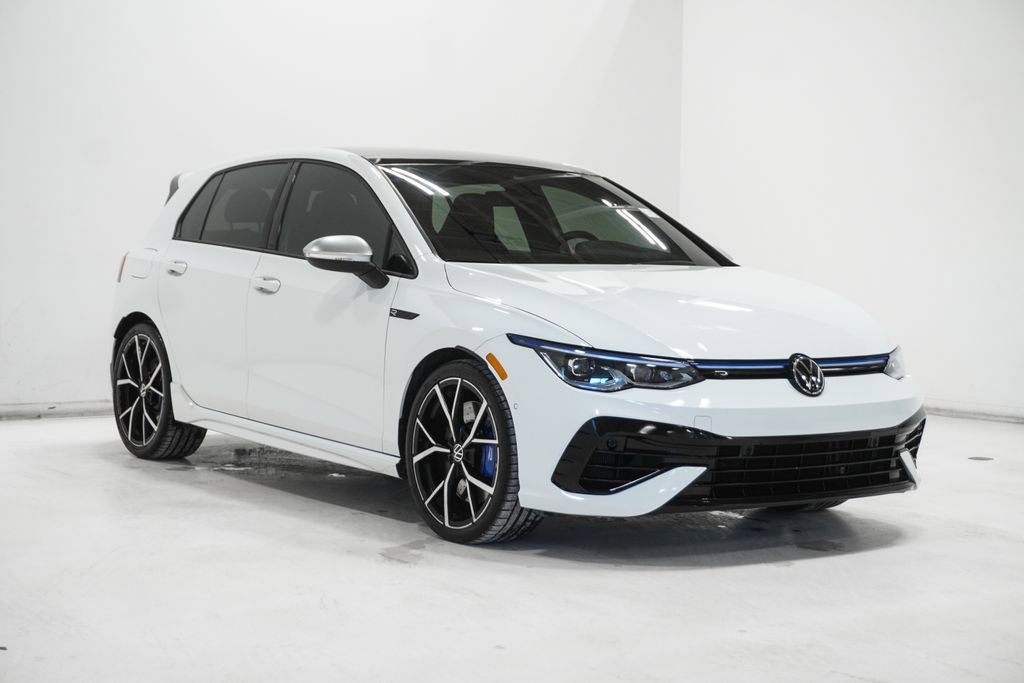 Used 2024 Volkswagen Golf R image 4