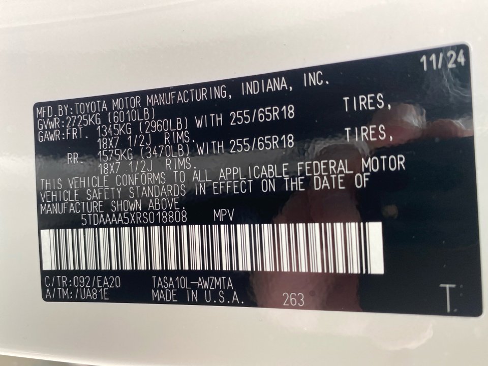 Used 2024 Toyota Grand Highlander XLE image 35