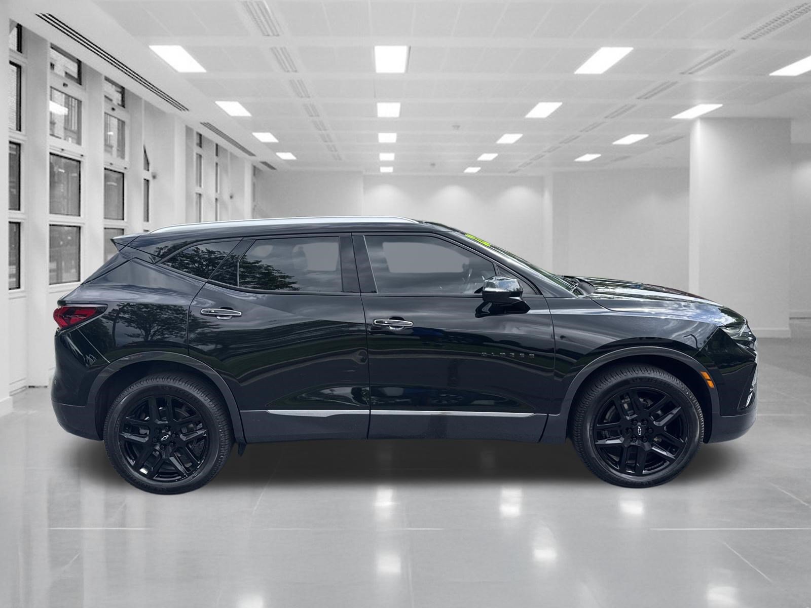 Used 2022 Chevrolet Blazer Premier AWD/4WD image 4