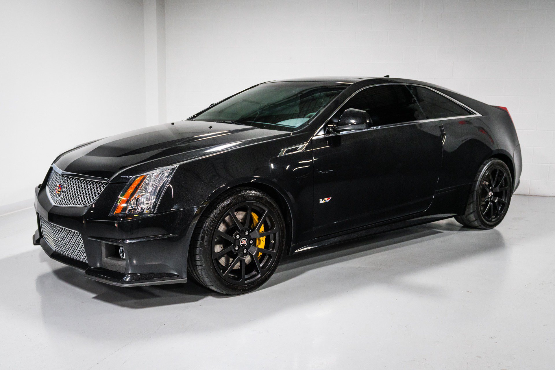 Used 2013 Cadillac CTS V w/ Wood Trim Package RWD image 7