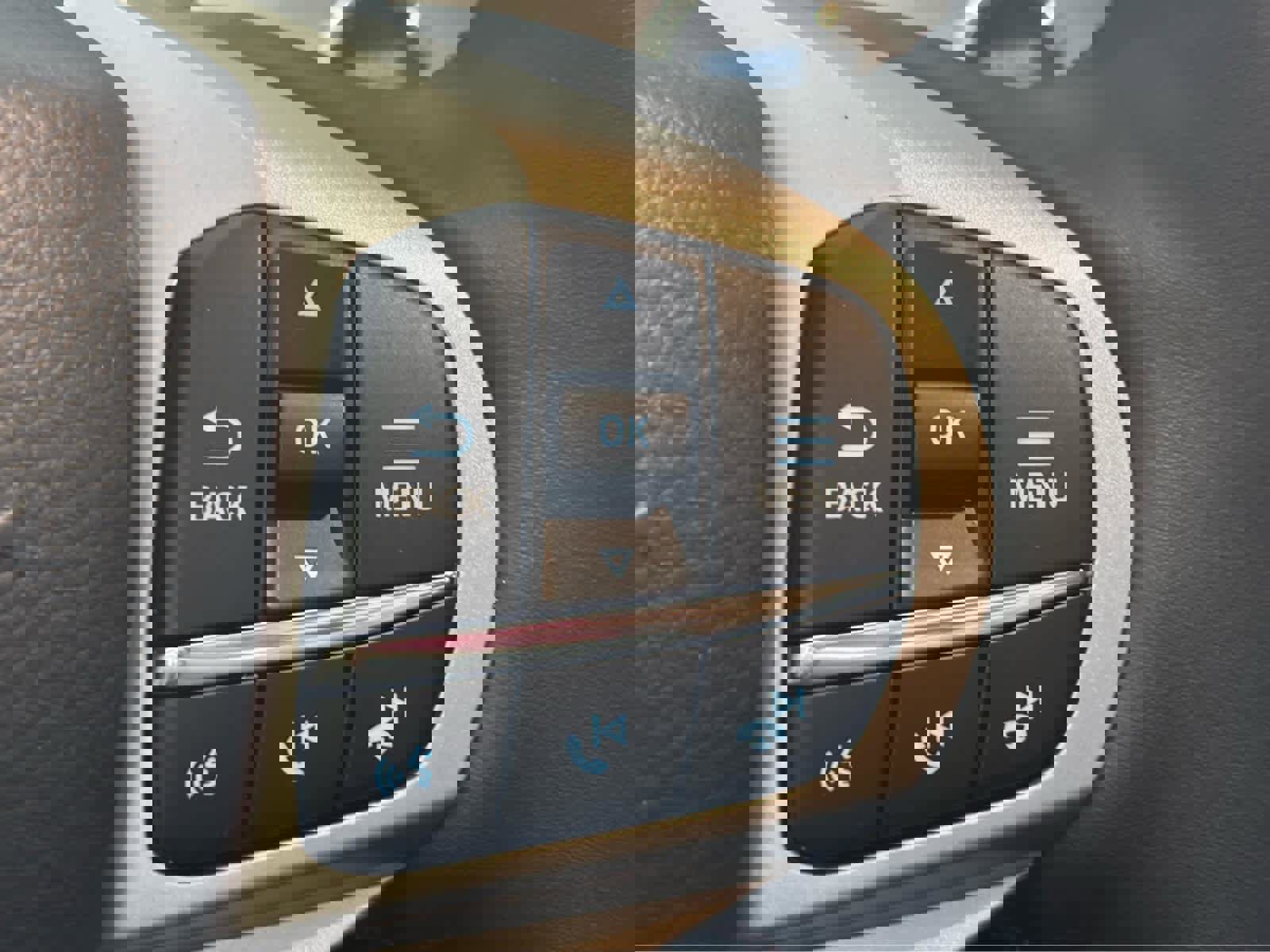 New 2026 Ford Explorer Active w/ Active Comfort Package image 38