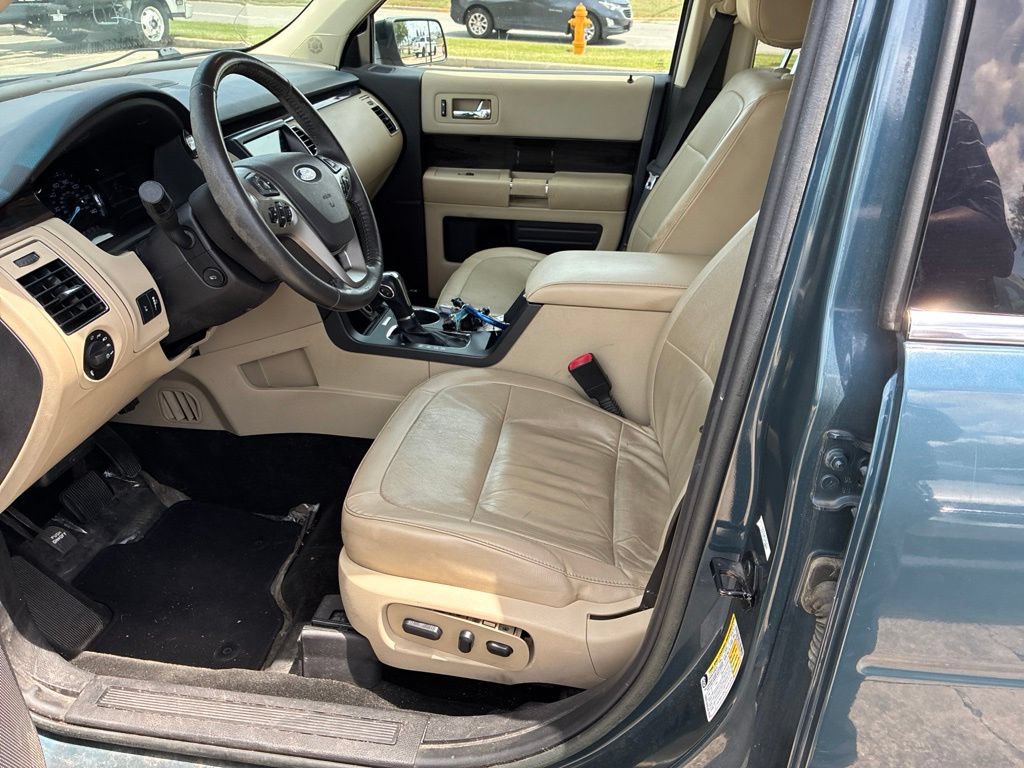 Used 2016 Ford Flex SEL w/ Equipment Group 202A FWD image 19