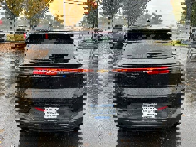 New 2026 Chevrolet Equinox EV LT image 6