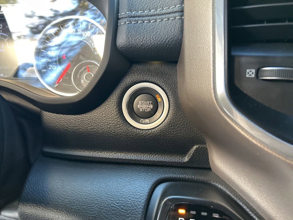 Used 2019 RAM 1500 Laramie image 46