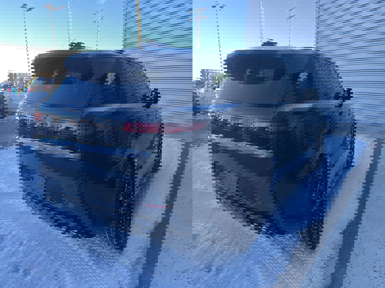 Used 2025 Land Rover Range Rover Sport Dynamic SE image 4