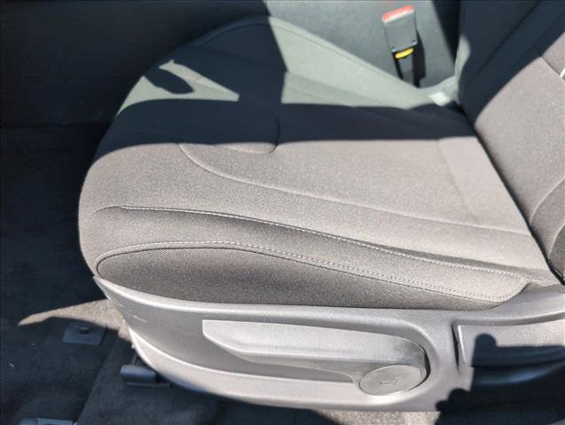 New 2026 Hyundai Elantra SEL Sport Premium image 4