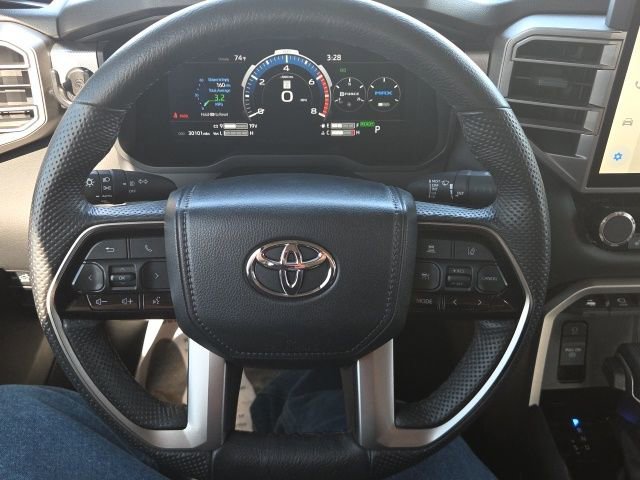 Used 2024 Toyota Tundra Limited AWD/4WD image 38