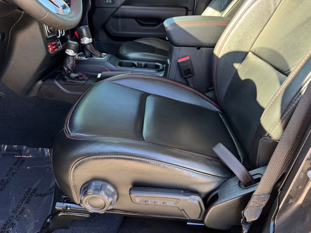 Used 2023 Jeep Gladiator Rubicon w/ Trailer Tow Package image 35