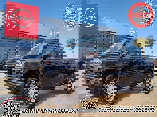 Used 2025 Chevrolet Colorado W/T w/ Advanced Trailering Package