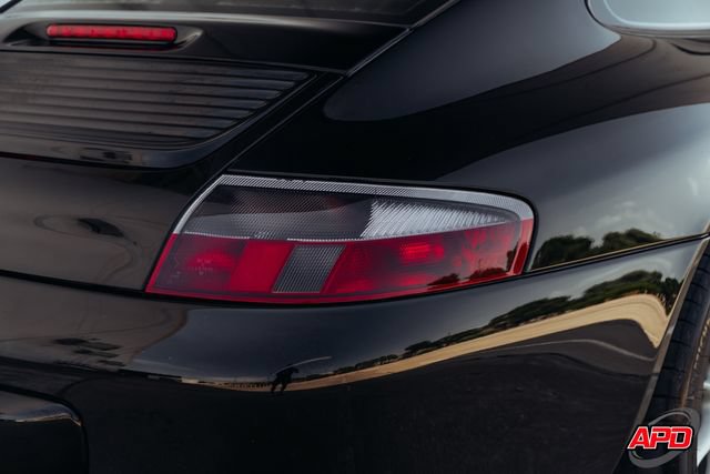 Used 2004 Porsche 911 Carrera RWD image 42