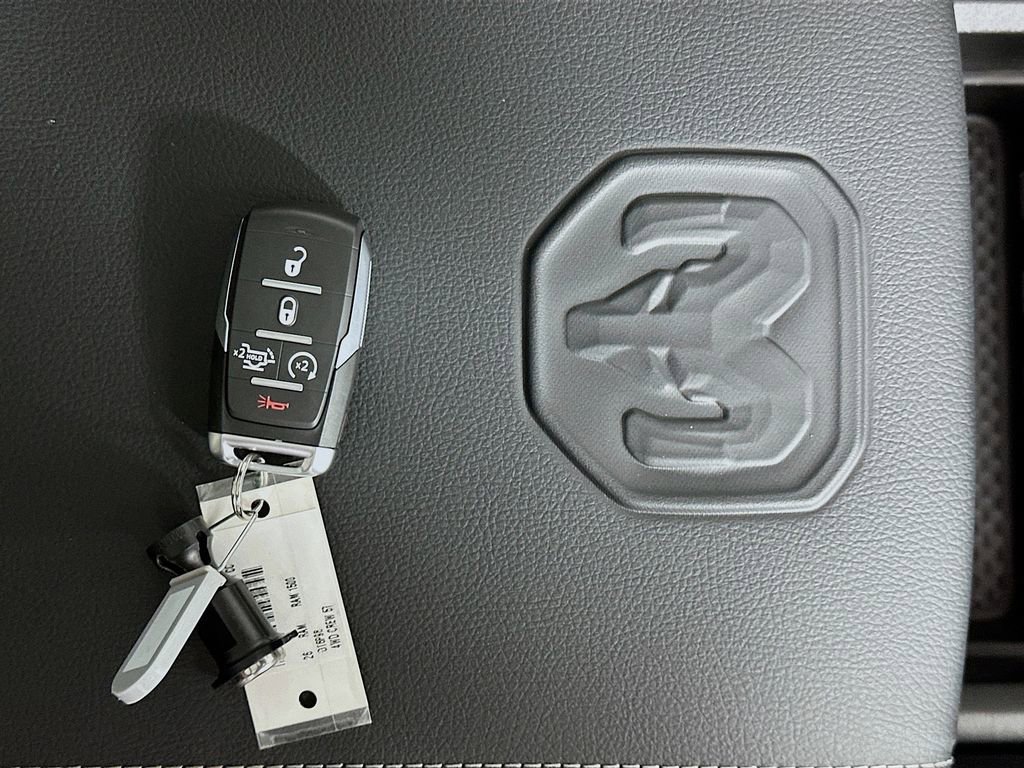 New 2026 RAM 1500 Laramie w/ Laramie Preferred Package AWD/4WD image 20