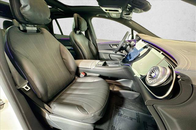 New 2026 Mercedes-Benz EQS 400 4MATIC SUV image 27