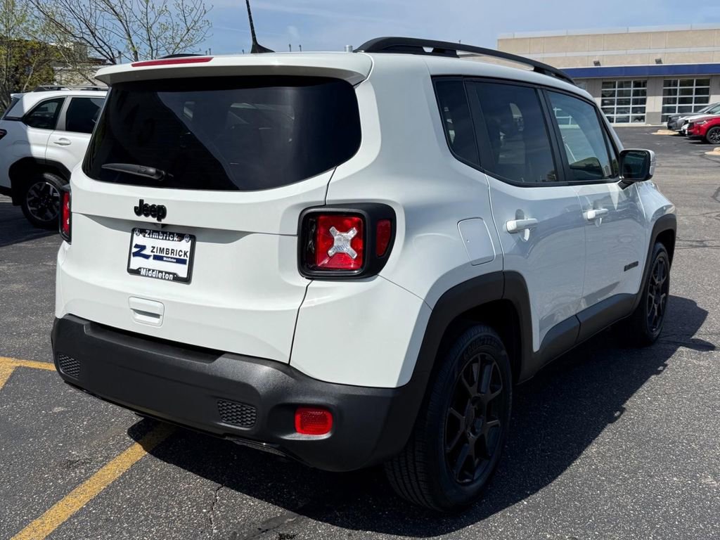 Used 2019 Jeep Renegade Altitude w/ Quick Order Package 2XM FWD image 3