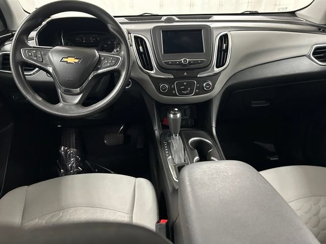 Used 2019 Chevrolet Equinox LS FWD image 16