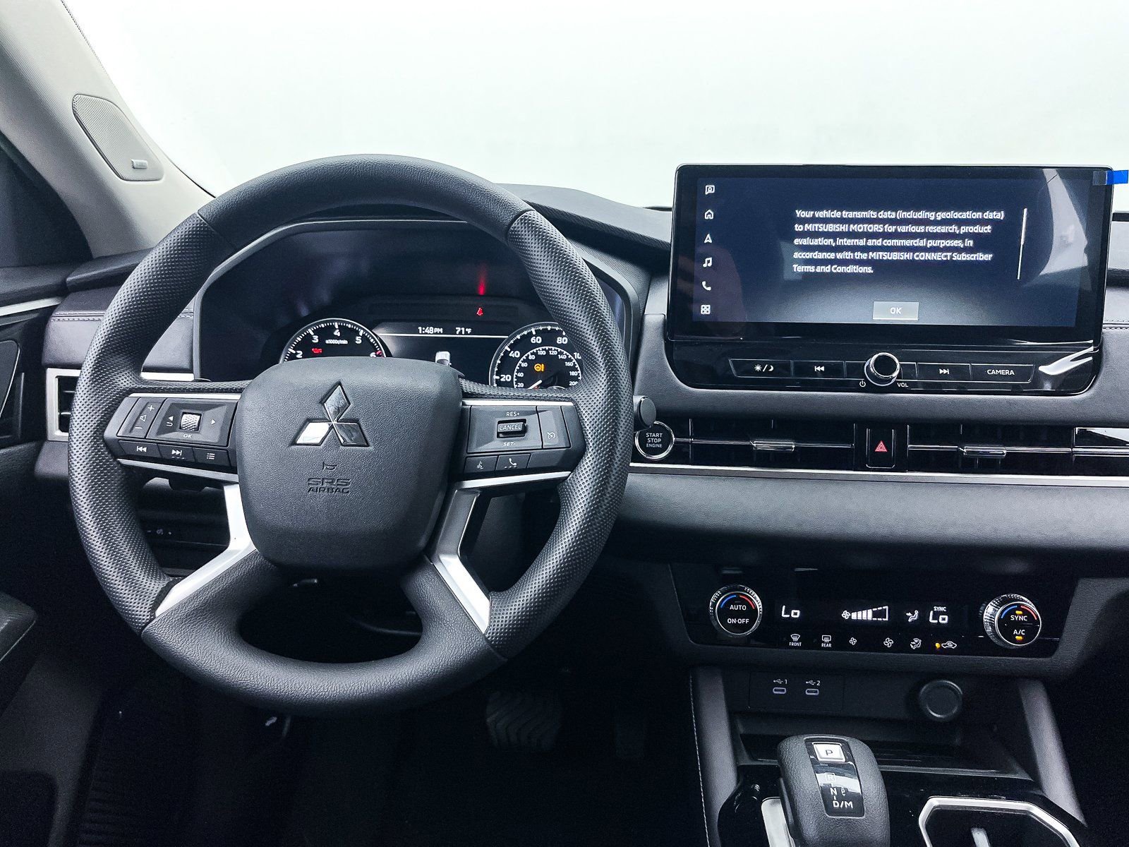 New 2025 Mitsubishi Outlander ES image 13