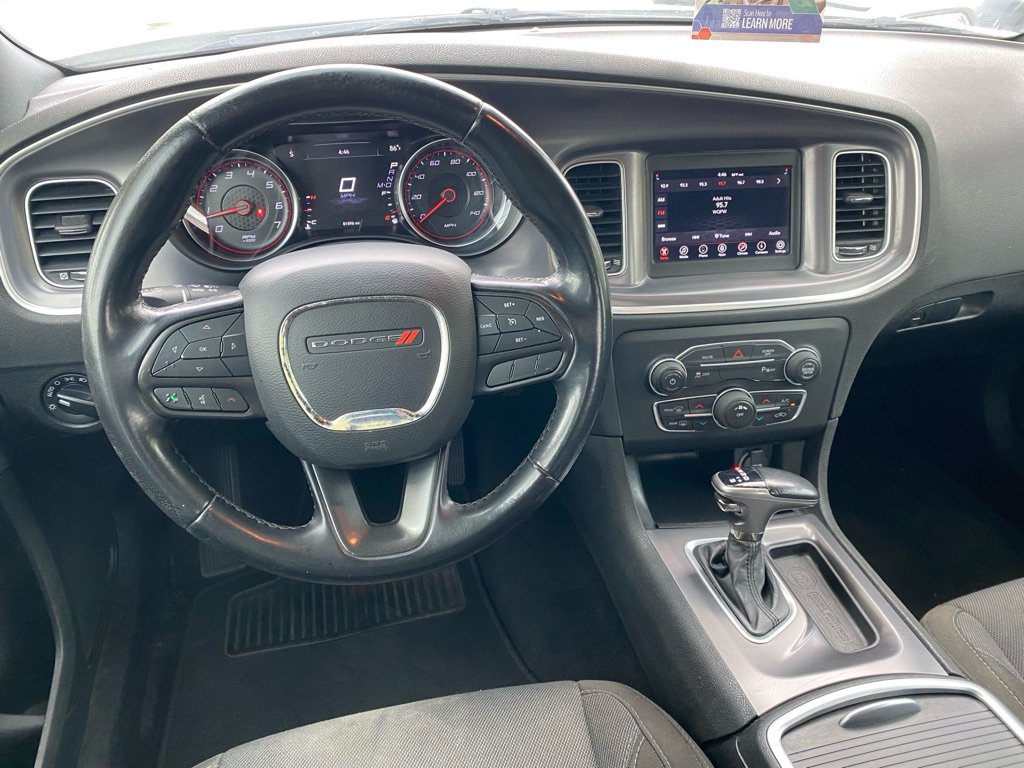 Used 2020 Dodge Charger SXT RWD image 18