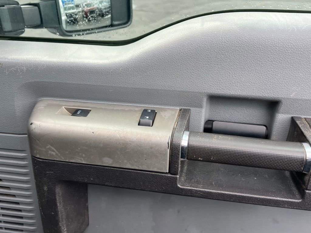 Used 2015 Ford F350 XLT image 15