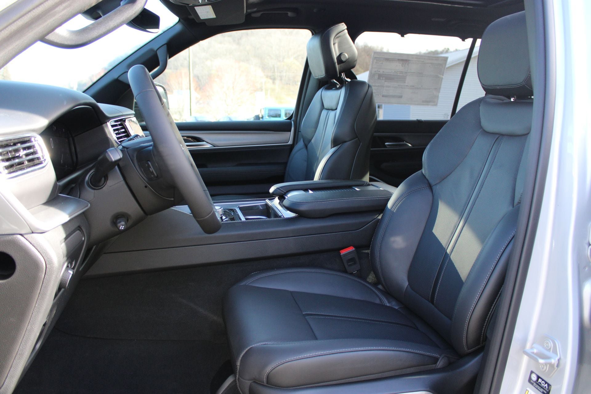 New 2026 Jeep Grand Wagoneer Limited image 12