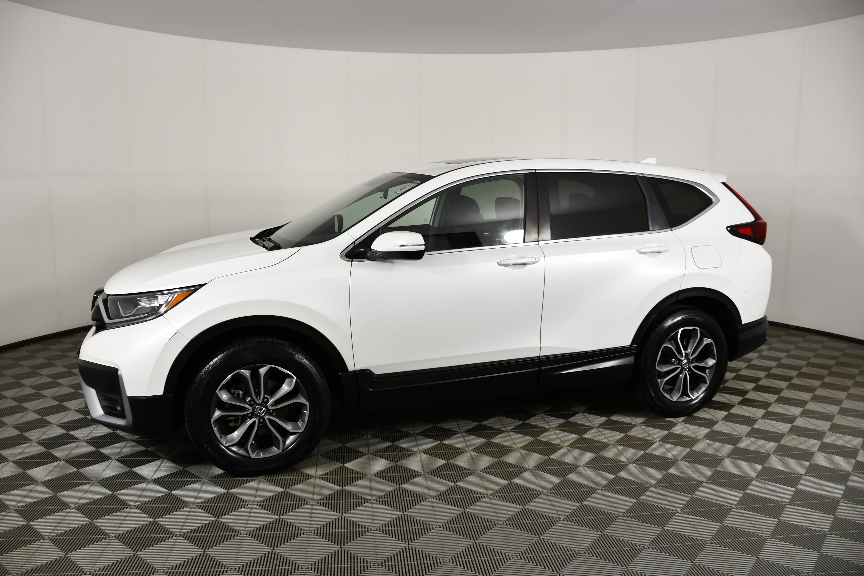 Used 2021 Honda CR-V EX image 9