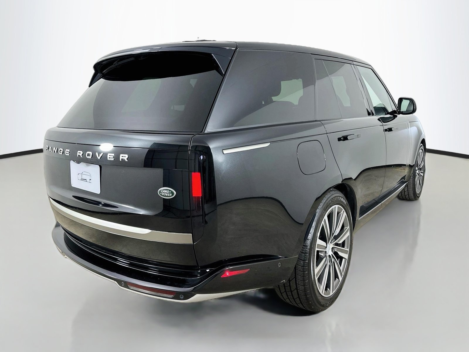 Used 2023 Land Rover Range Rover SE AWD/4WD image 5