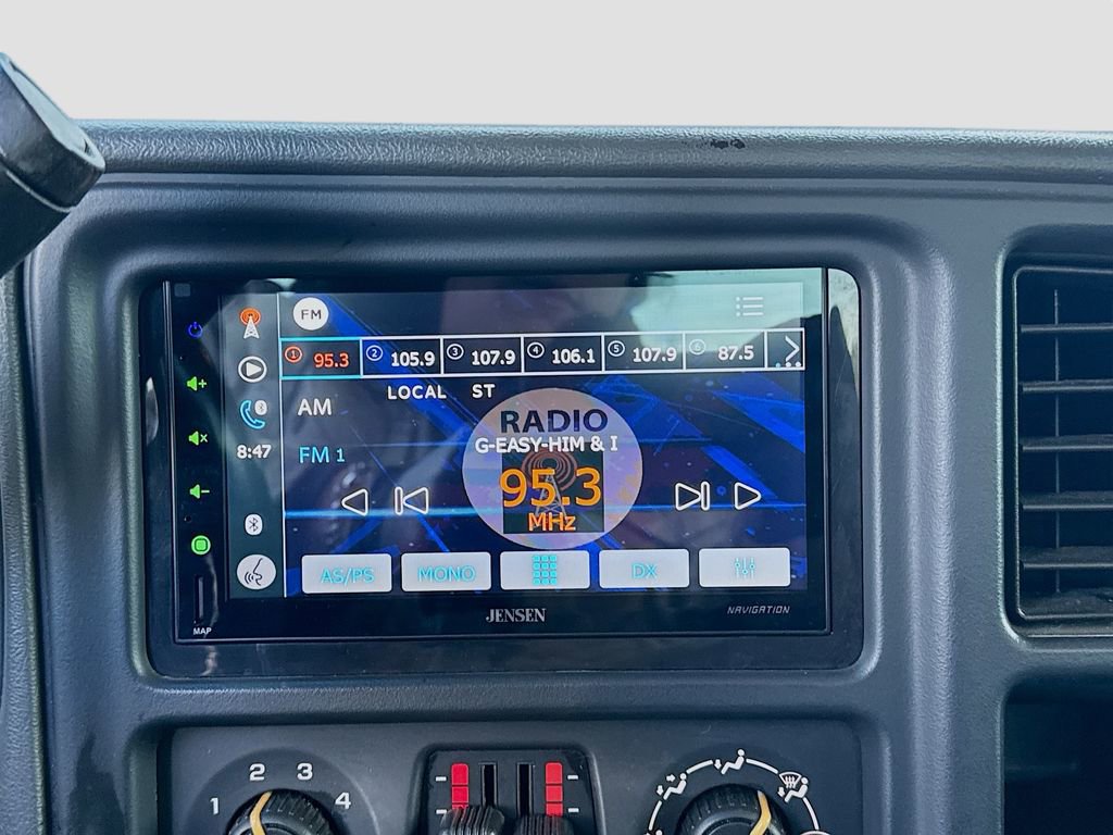 Used 2006 Chevrolet Silverado 2500 LT w/ Heavy-Duty Power Package image 19