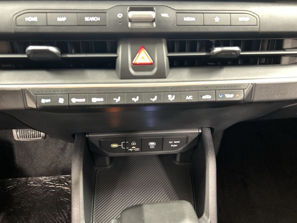 New 2026 Kia K4 FWD image 15
