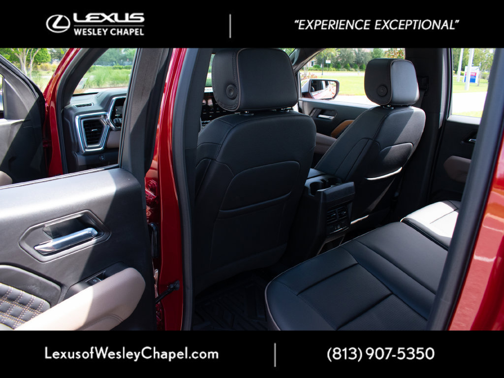 Used 2026 GMC Canyon Denali AWD/4WD image 14