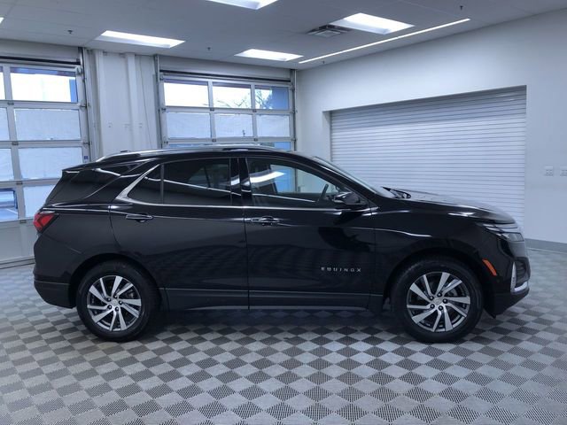 Used 2023 Chevrolet Equinox Premier AWD/4WD image 35