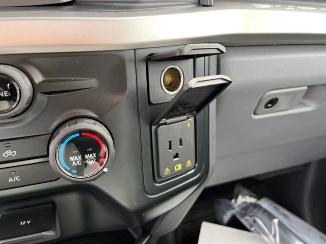 New 2024 Ford F550 4x4 Regular Cab Super Duty image 33