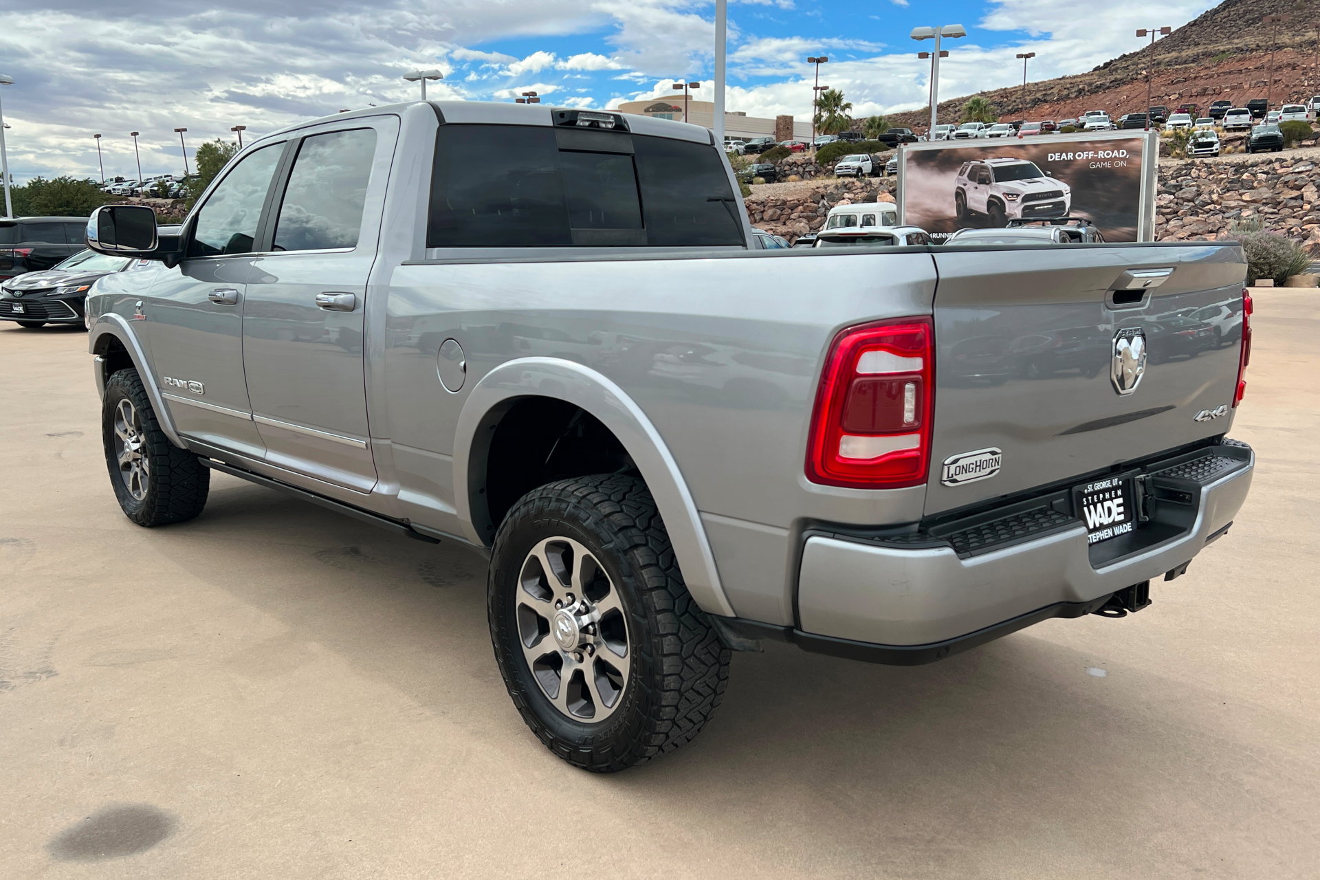 Used 2022 RAM 2500 Limited AWD/4WD image 3
