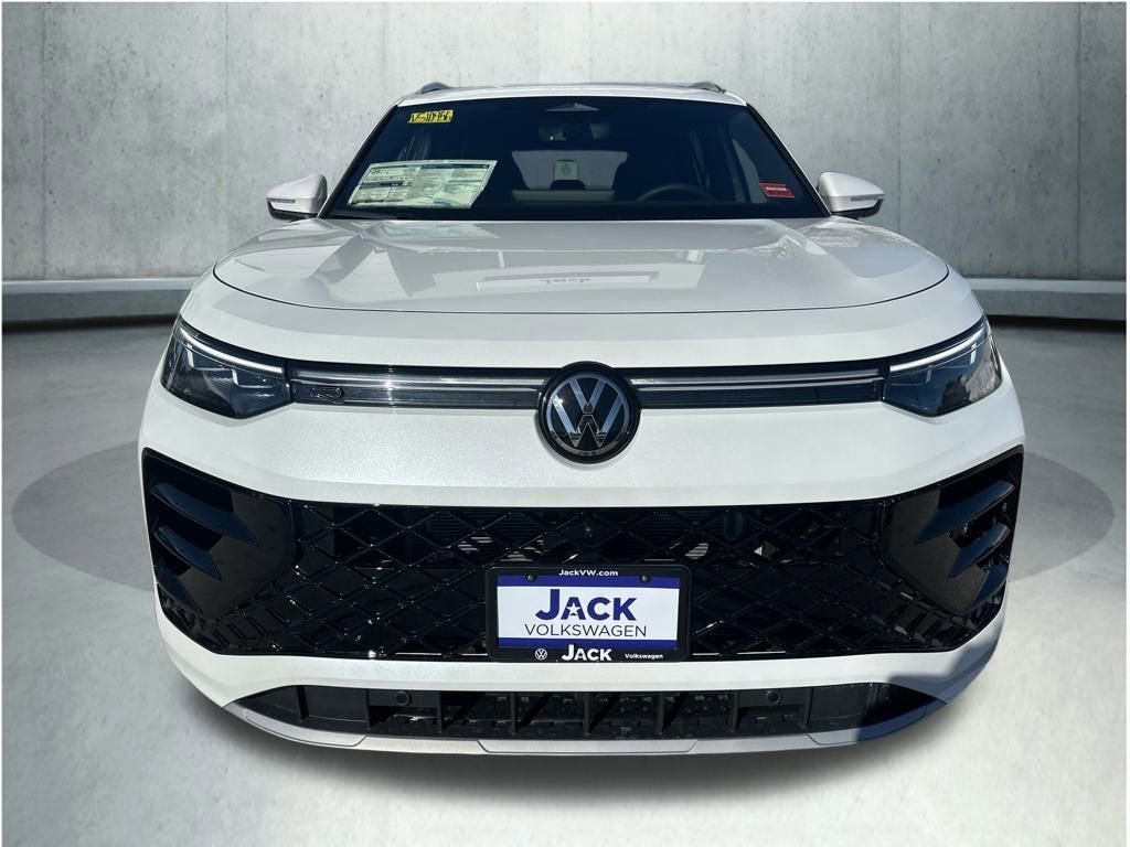 New 2026 Volkswagen Tiguan SEL R-Line image 8