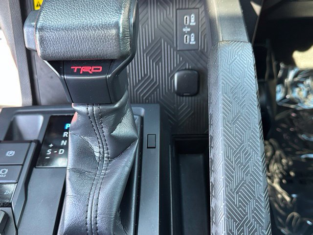 Used 2024 Toyota Tacoma TRD Sport w/ TRD Sport Upgrade Package AWD/4WD image 33
