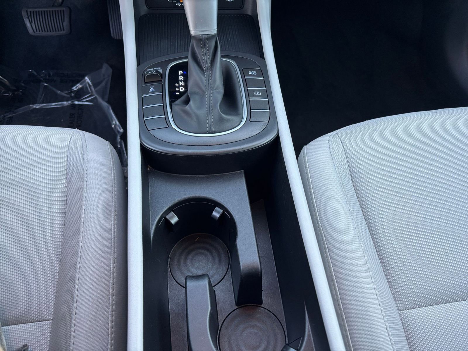 Used 2025 Hyundai Kona SEL image 41