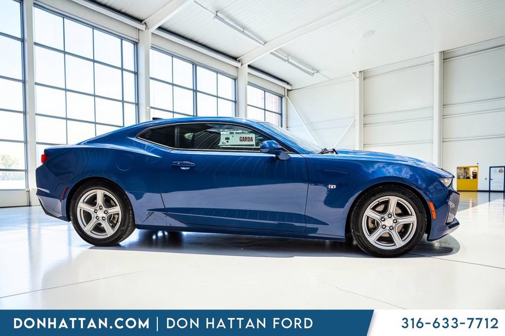 Used 2019 Chevrolet Camaro LT RWD image 30