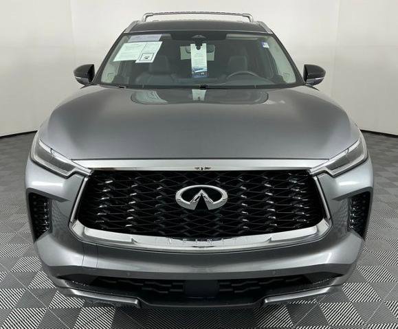 Certified 2023 INFINITI QX60 Sensory w/ Cargo Package AWD/4WD image 3