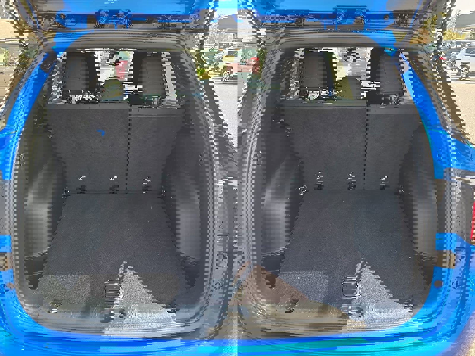 Used 2023 Jeep Compass Sport image 14