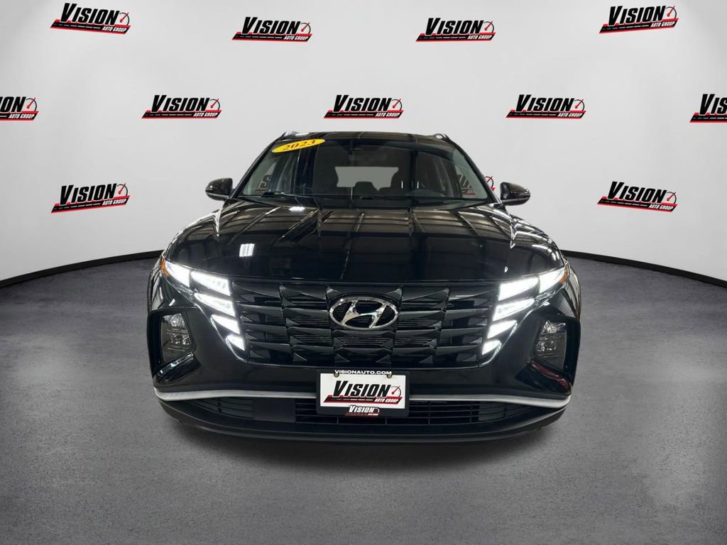 Certified 2023 Hyundai Tucson SEL image 2