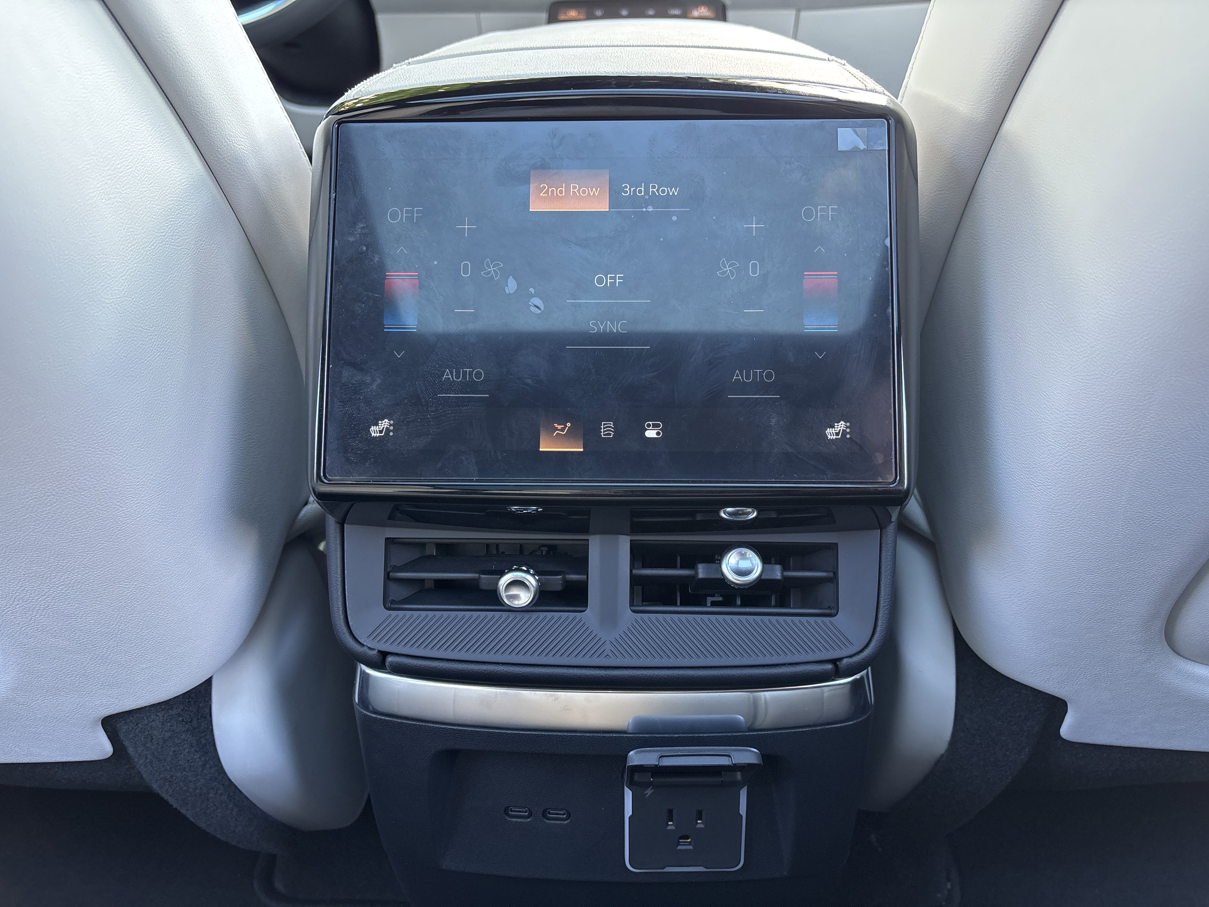 New 2026 Cadillac Vistiq Sport image 34