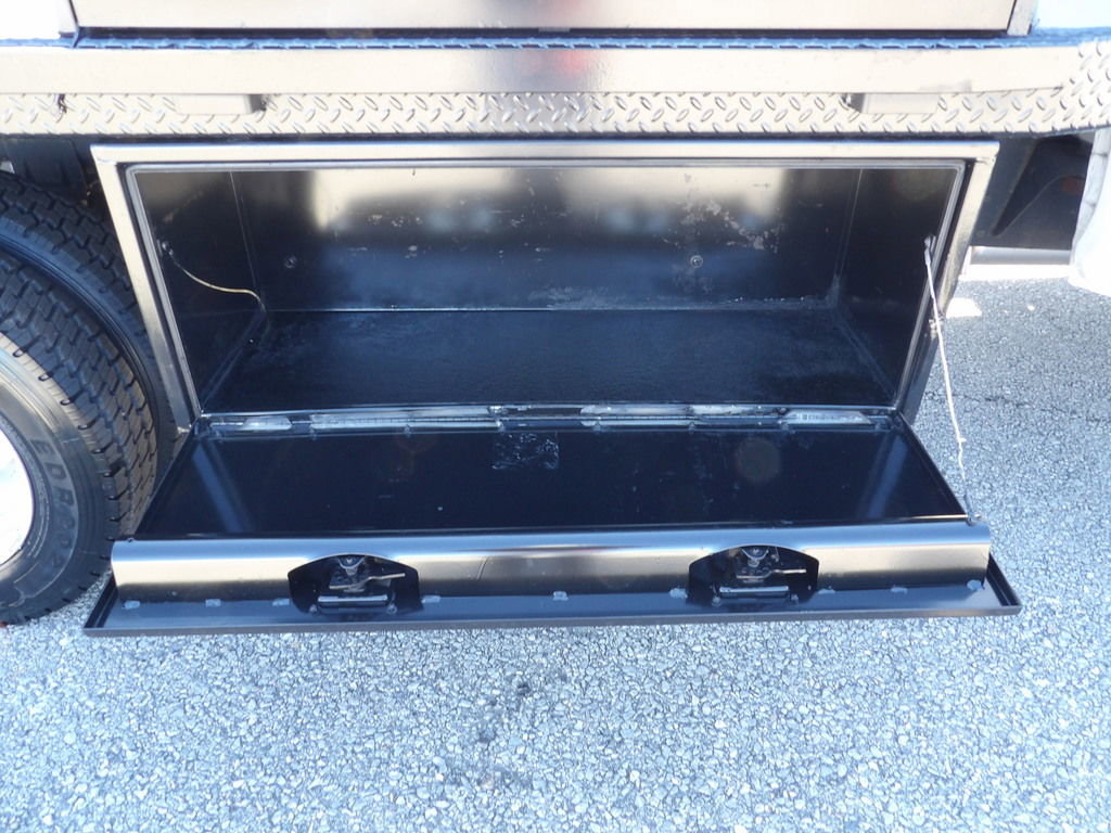 Used 2021 RAM 4500 Tradesman w/ Chrome Appearance Group image 57