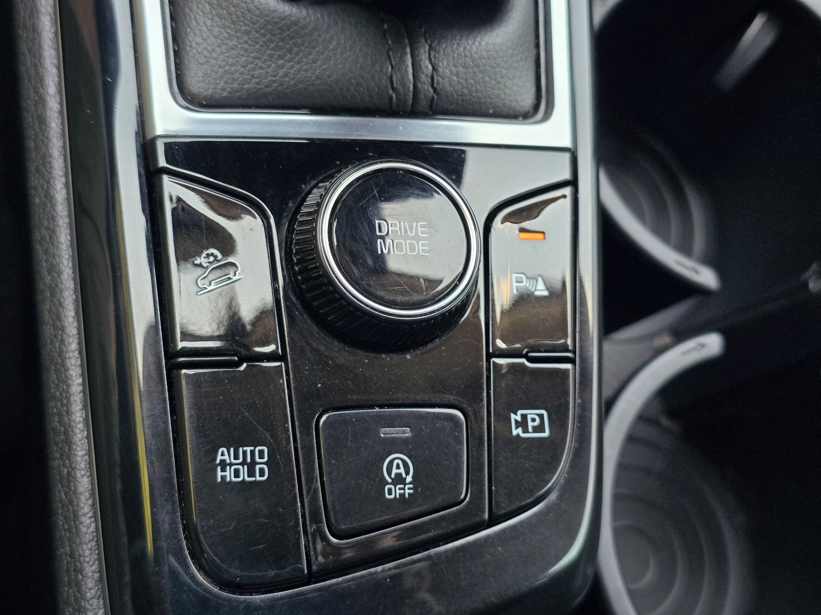 Used 2025 Kia Sportage EX FWD image 21