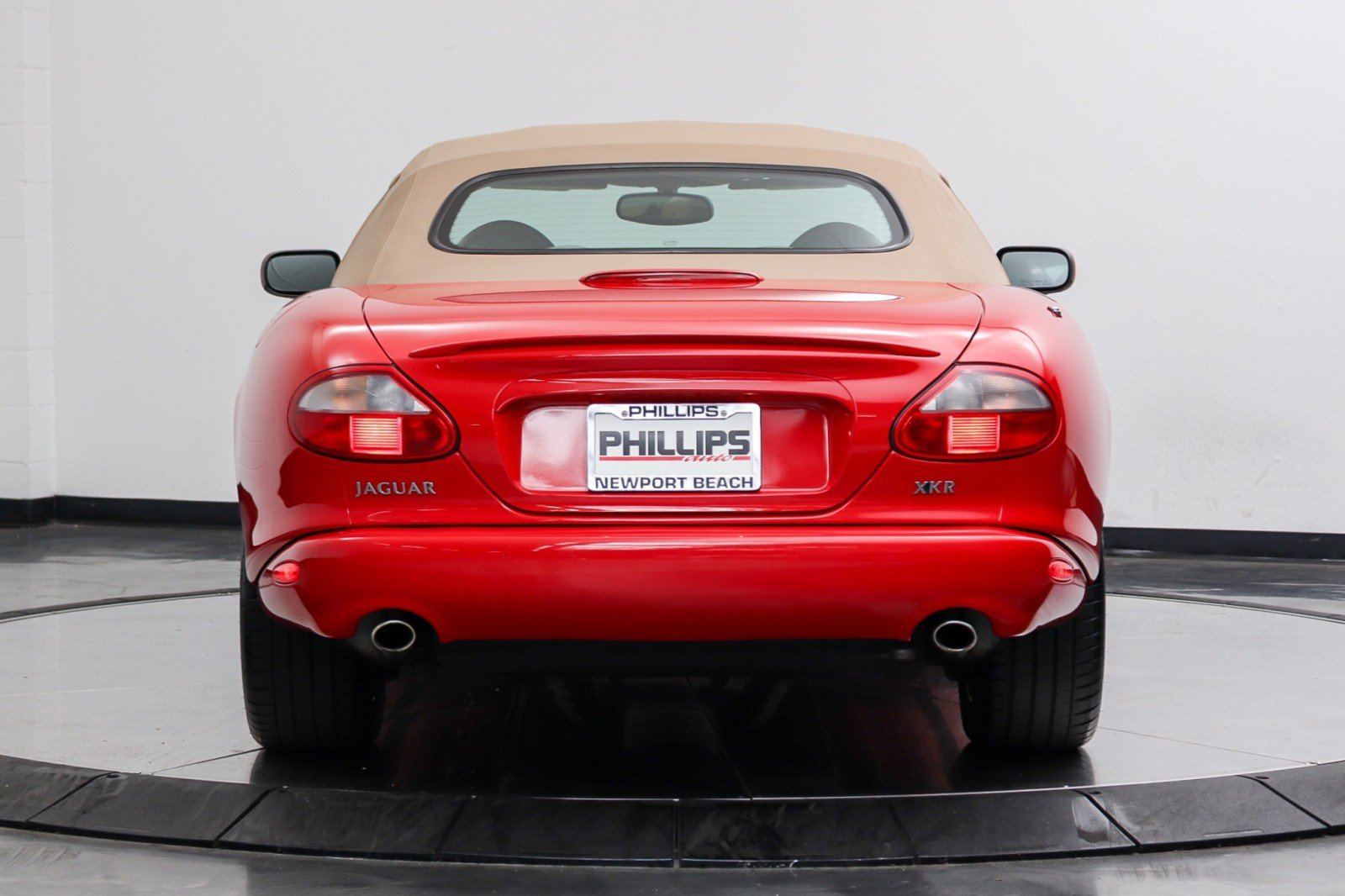 Used 2000 Jaguar XK8 Convertible RWD image 12