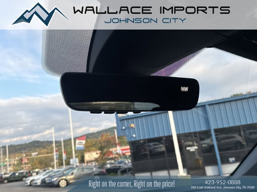 Used 2022 Volkswagen Atlas Cross Sport SEL AWD/4WD image 17