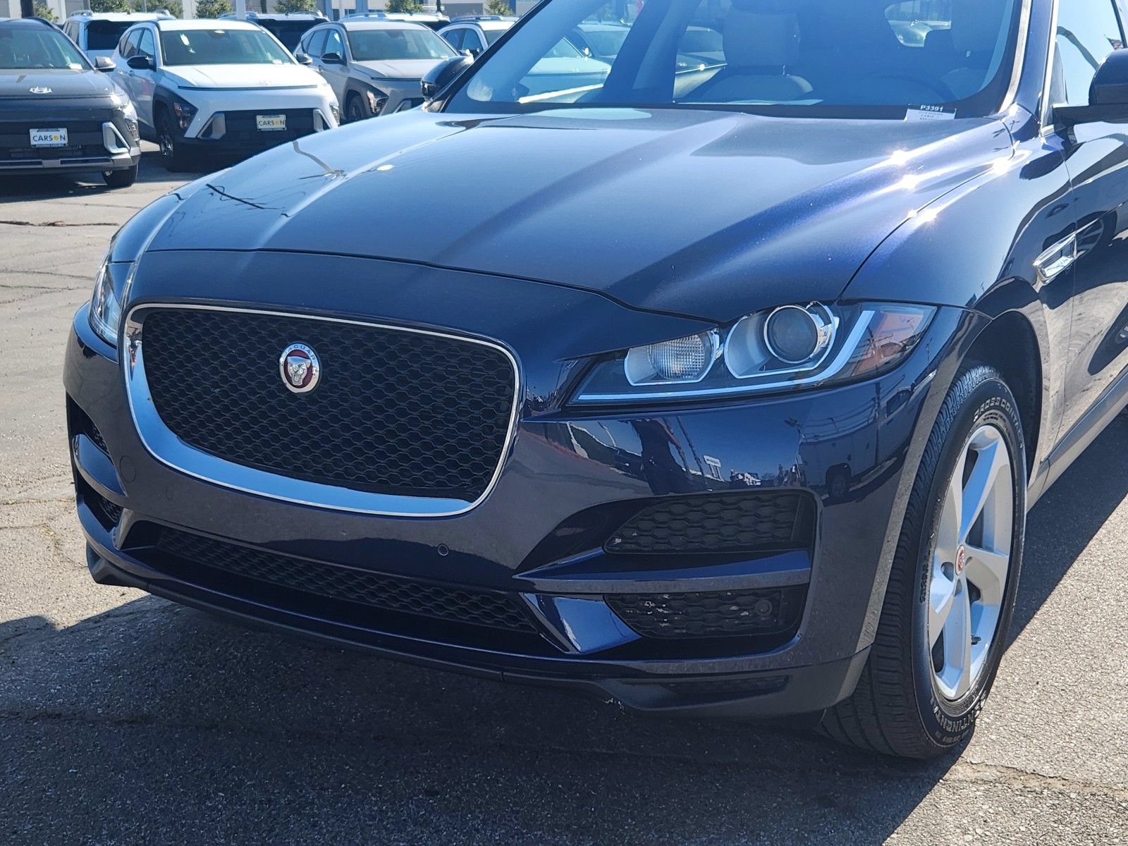 Used 2019 Jaguar F-PACE Premium AWD/4WD image 9